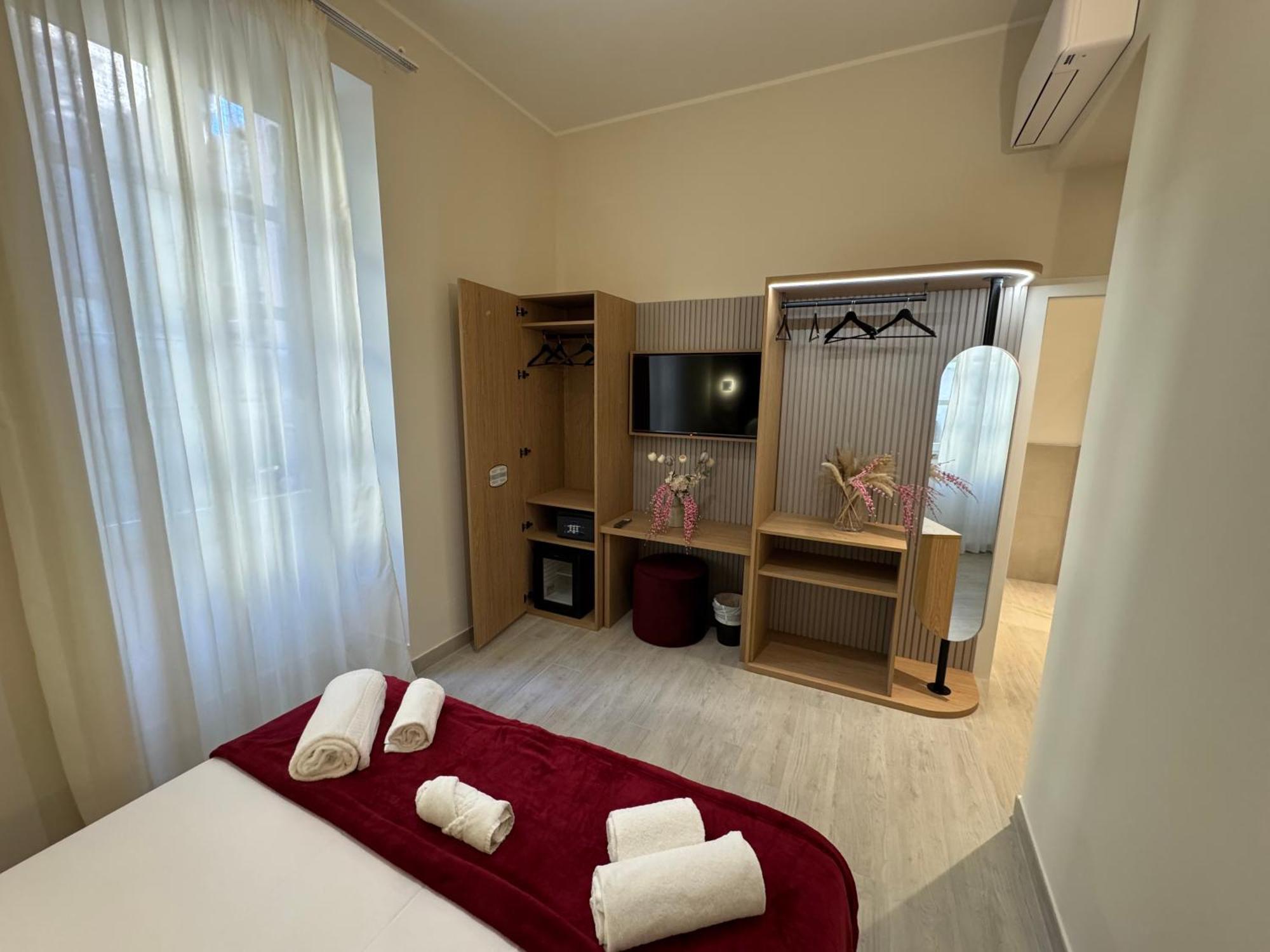 Spagna Ave Bed & Breakfast Roma